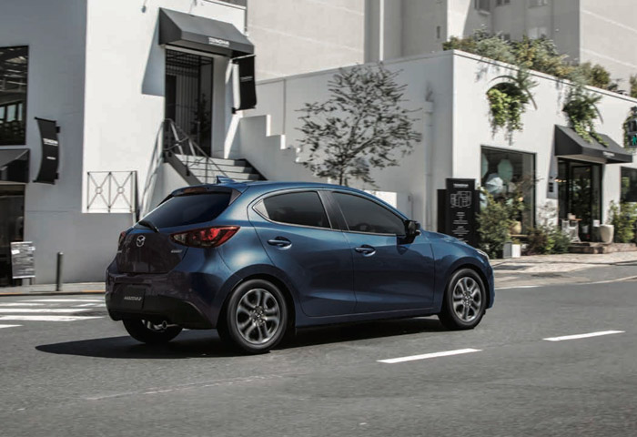 blog_20180221__M2_18_car-gallery-exterior03