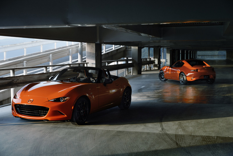 2019-Mazda-MX-5-Miata-30th-Anniversary-02-800x