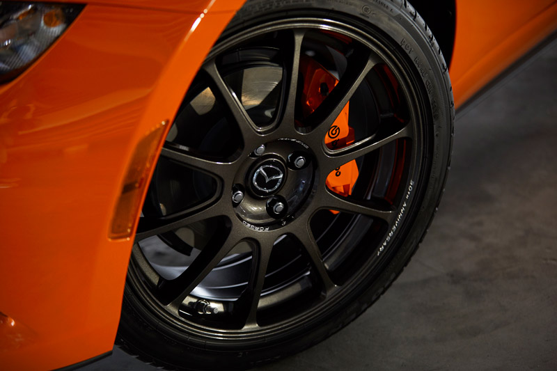 2019-Mazda-MX-5-Miata-30th-Anniversary-Brembo-800x