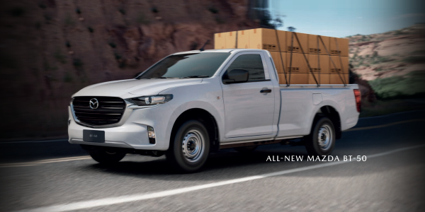 cx30_signature_main_01x600